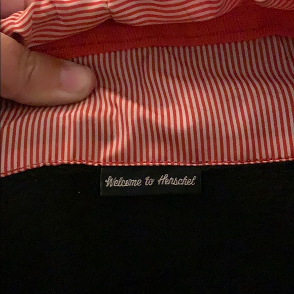 NWOT LARGE Hershel Backpack - Picture 8 of 12